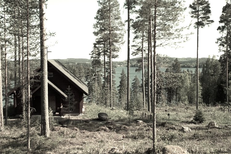 HÄÄYÖ HÄÄYÖ