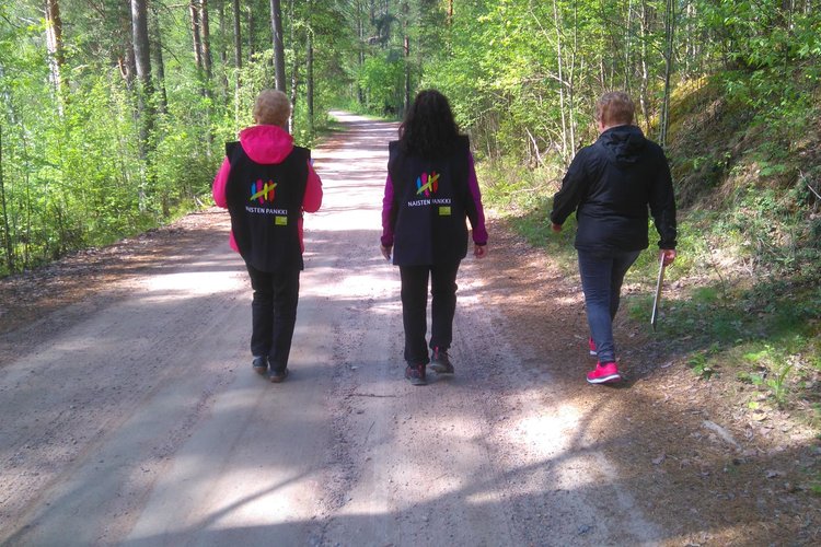 Kävele Naiselle Ammatti Kävele Naiselle Ammatti