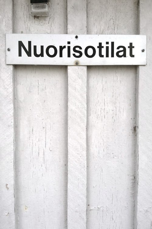 Nuorisotilat kyltti